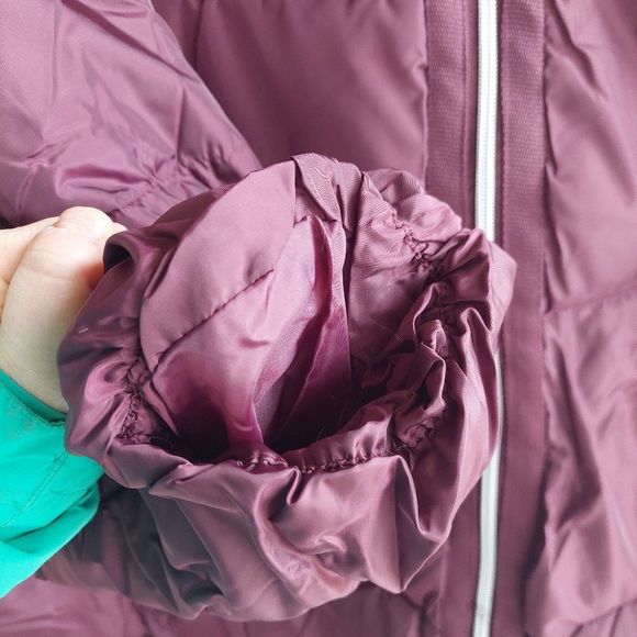 38/40 Ellos Wine Red Burgundy Mid-length Puffer Coat w Pockets & Hood NWT NIB - Picture 6 of 13
